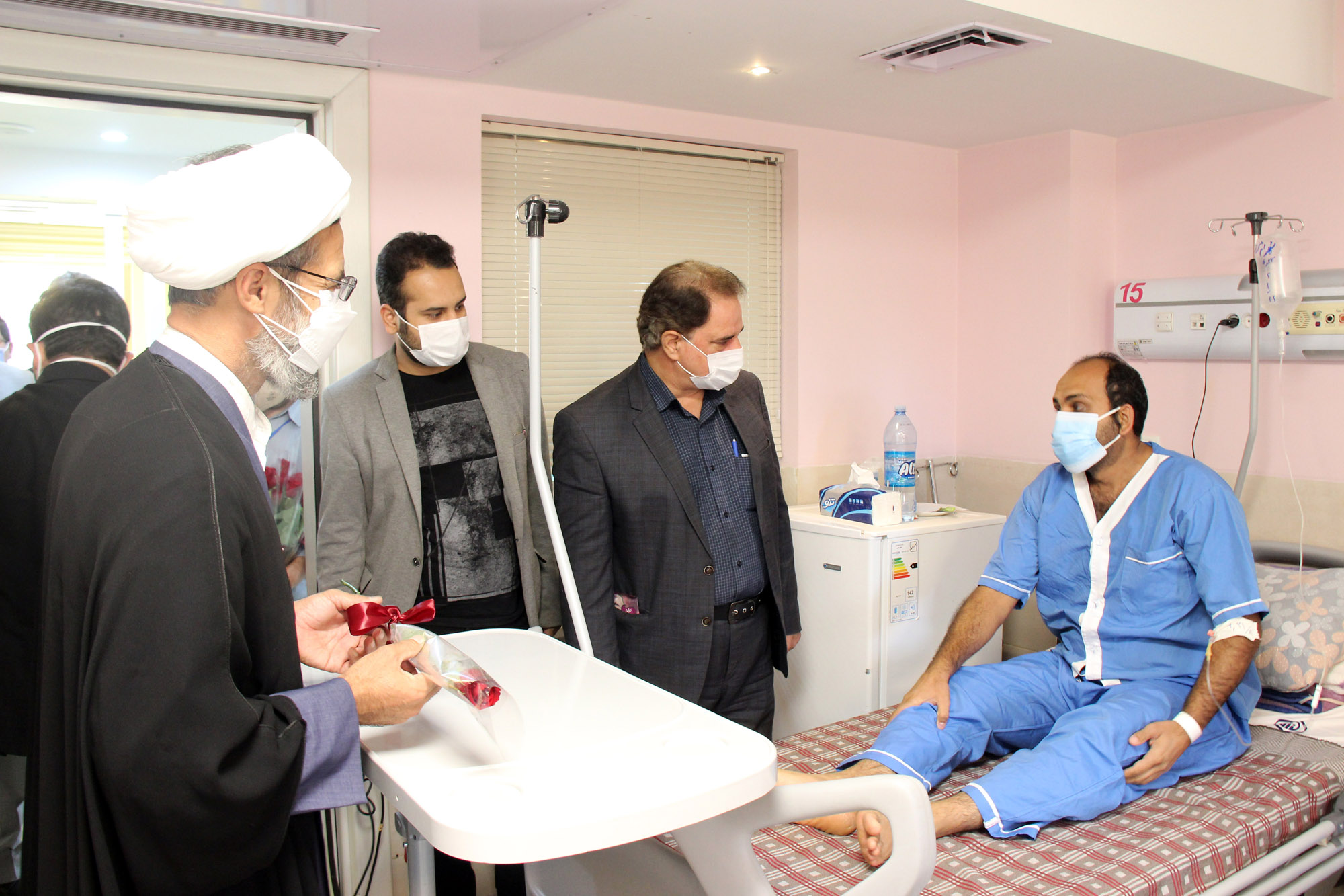 گزارش تصویری| بازدید نماینده ولی فقیه در خراسان شمالی از مراکز درمانی